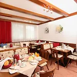 Hotel Comfort Garni Gitti Zell am See