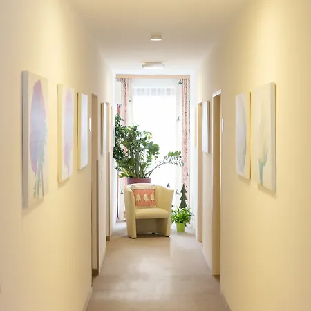 Comfort Garni Gitti 酒店 3*