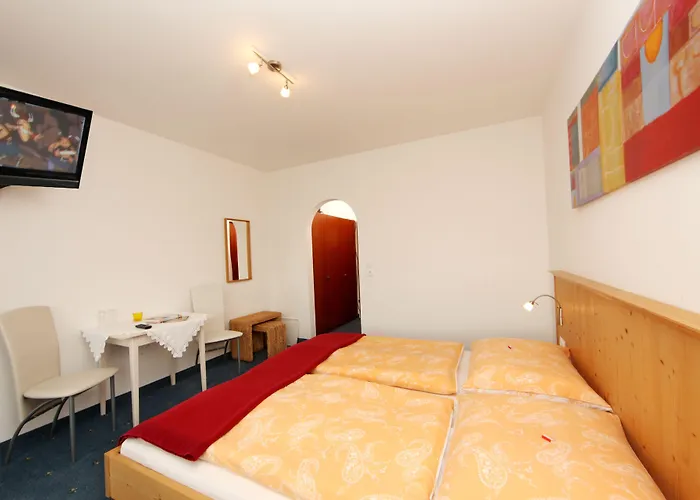 Ξενοδοχείο Comfort Garni Gitti 3*