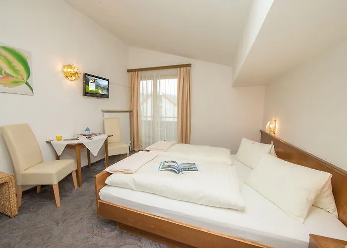 Ξενοδοχείο Comfort Garni Gitti 3*